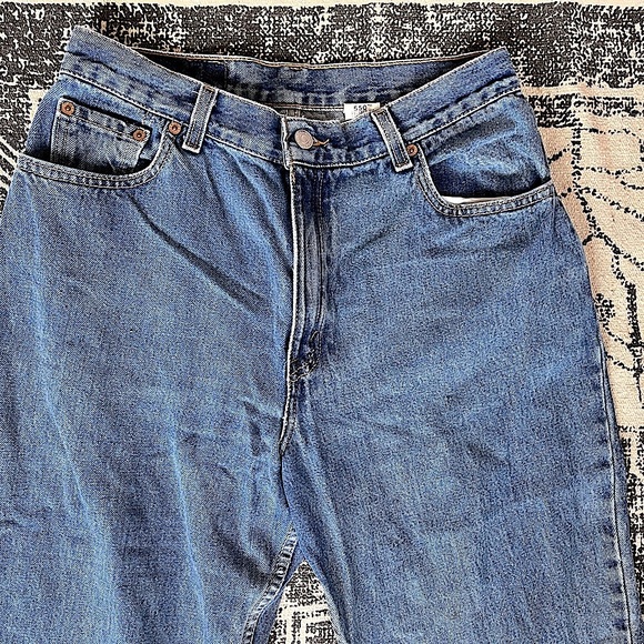 VTG 90’s Levi’s 550 High Waisted Jeans: Size 12 - Picture 2 of 7